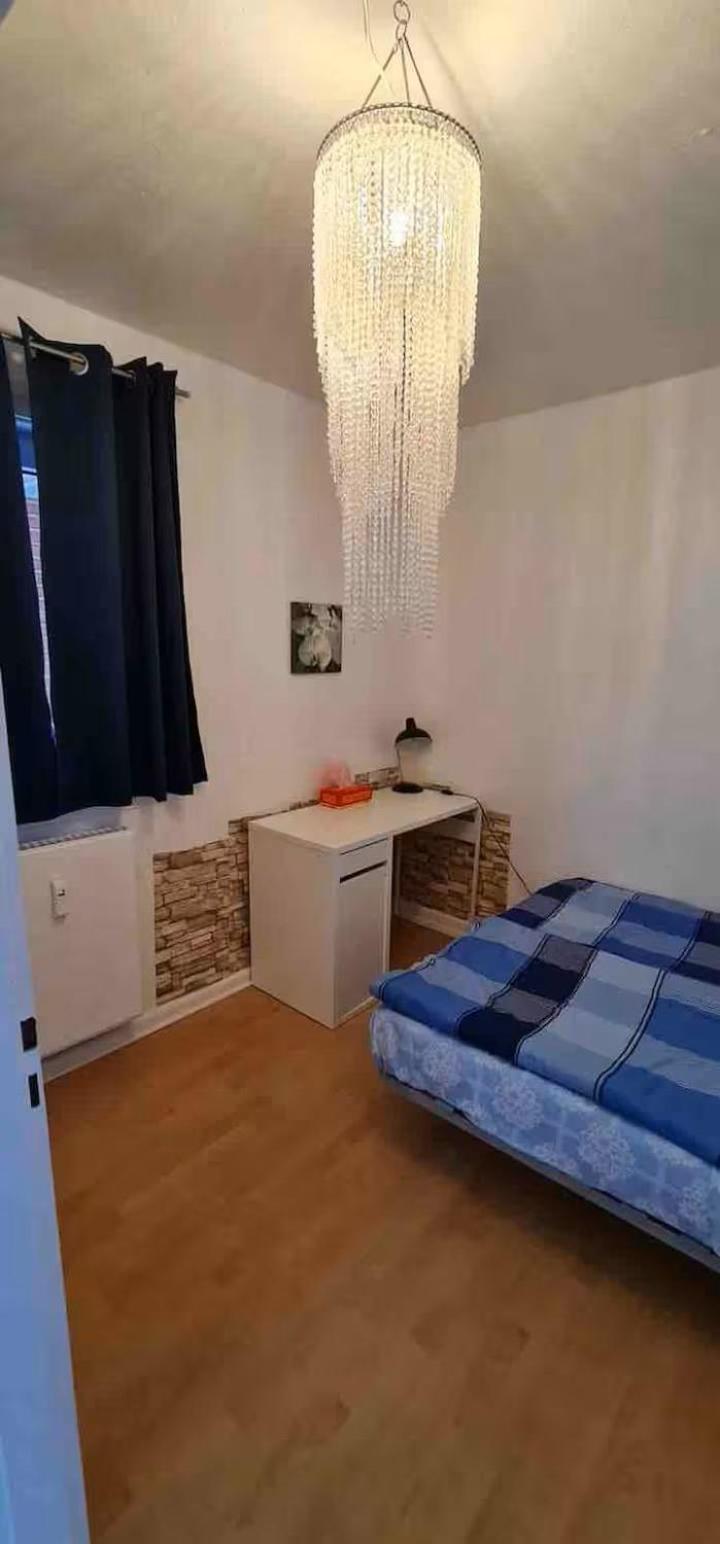 Gesamte In Zentrum Von Apartment